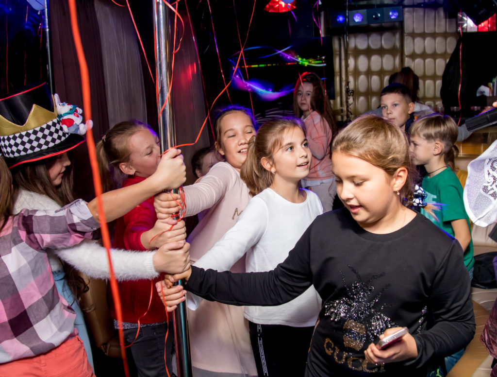 Аліса в країні чудес. Party-bus — фото 8