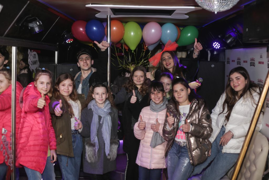 Квест «на колесах» Party Bus «Блогери» для дітей та підлітків — фото 2