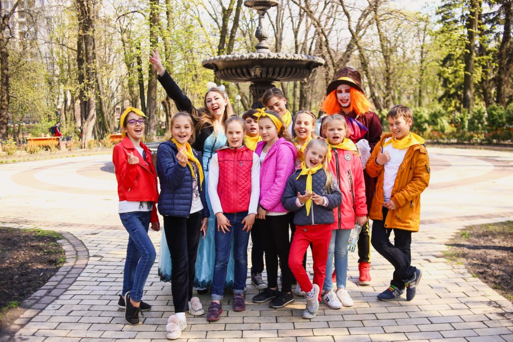 «Аліса в країні чудес. Нові пригоди» Київських парках — фото 4