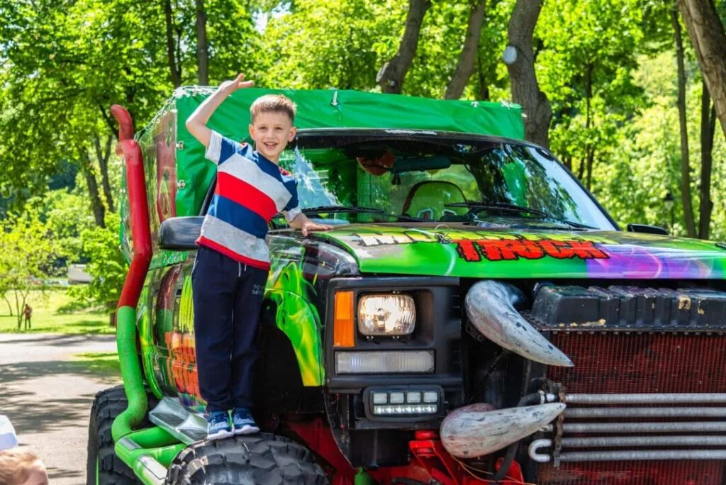 Квест по Києву на MONSTER TRUCK — фото 1